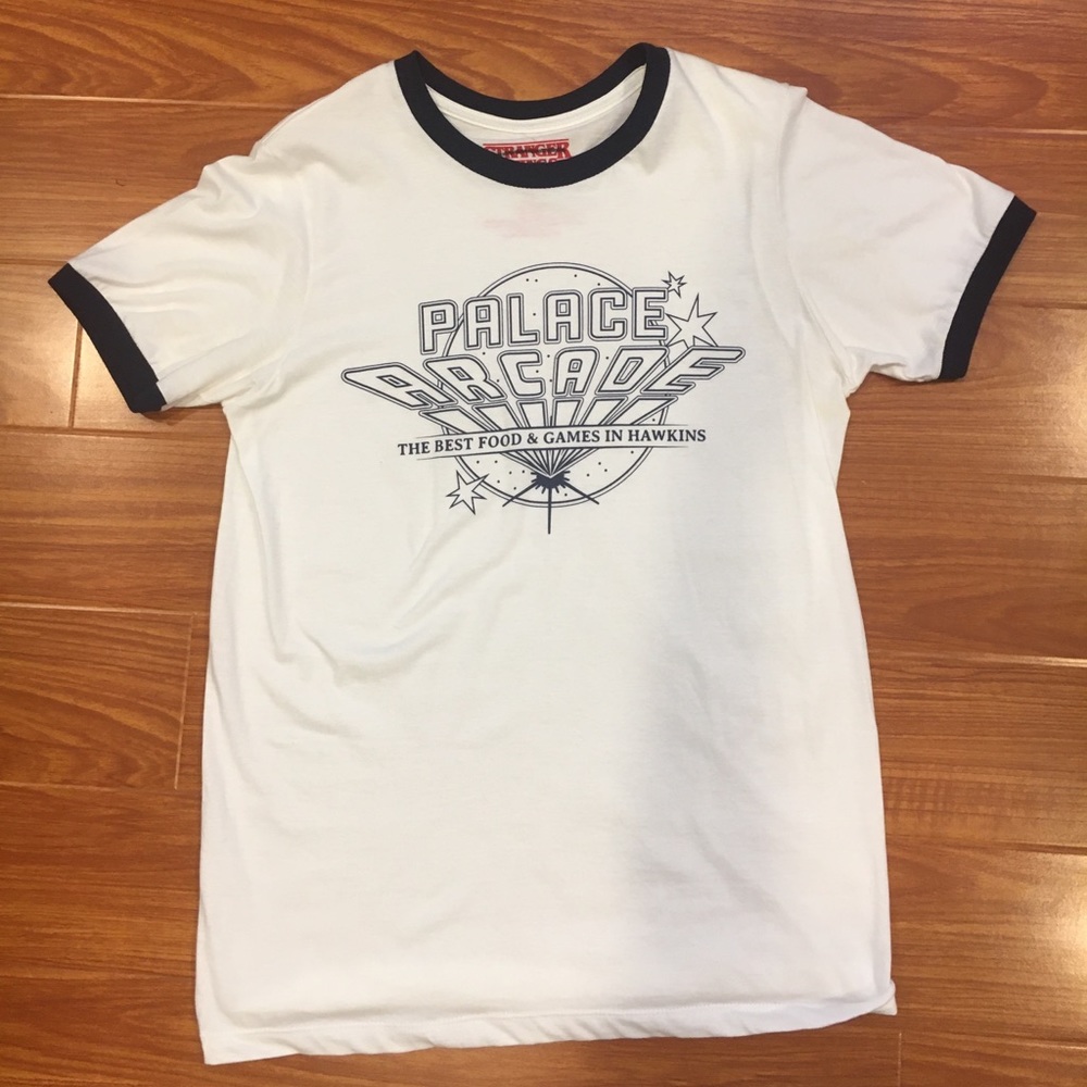 STRANGER THINGS RINGER TEE SHIRT